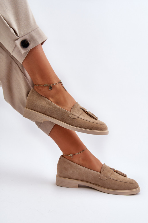 Zazoo 3420 Zomšiniai mokasinai Moteriškas su plačiais kulniukais smėlio spalvos Zazoo 3420 Zomšiniai mokasinai Moteriškas su plačiais kulniukais smėlio spalvos