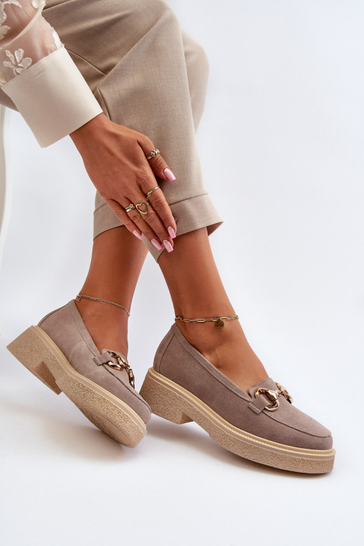 Zazoo 3429 Zomšiniai mokasinai Moteriškas su ornamentais kapučino spalvos Zazoo 3429 Zomšiniai mokasinai Moteriškas su ornamentais kapučino spalvos