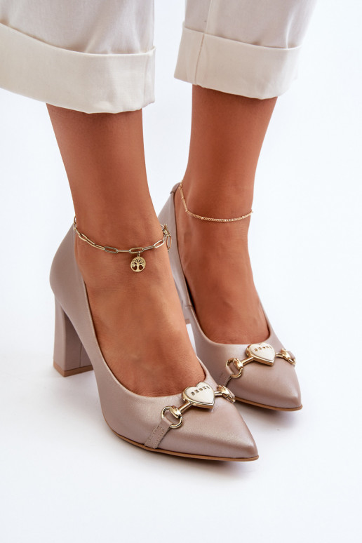 Zazoo 2453/OS Oda Bateliai su kulniukais su širdelėmis perlamutriniai Zazoo 2453/OS Oda Bateliai su kulniukais su širdelėmis perlamutriniai