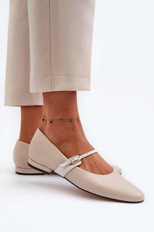 Balerinos Moteriškas su plačiais kulniukais Laura Messi 2774 smėlio spalvos Balerinos Moteriškas su plačiais kulniukais Laura Messi 2774 smėlio spalvos