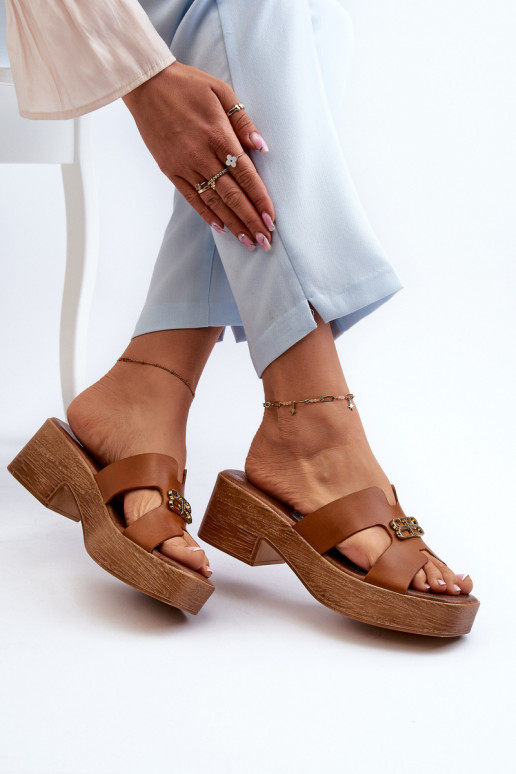 Zazoo 40412 Oda Elegantiško stiliaus Moteriškos šlepetės su aukso spalvos detalėmis rudos spalvos