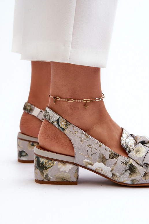 Moteriškas Moteriškos basutės Ant žemo kulno su gėlytėmis Tai turiciejka N6539-38 žalios spalvos Moteriškas Moteriškos basutės Ant žemo kulno su gėlytėmis Tai turiciejka N6539-38 žalios spalvos