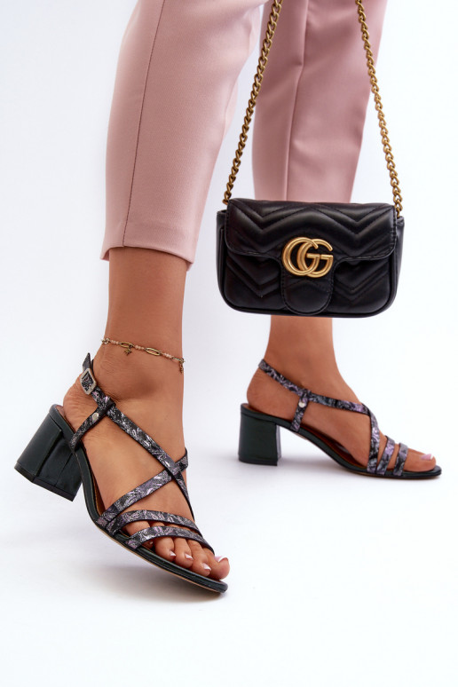 Moteriškos basutės su neaukštais kulniukais Tai turiciejka 06653-09 chaki spalvos Moteriškos basutės su neaukštais kulniukais Tai turiciejka 06653-09 chaki spalvos