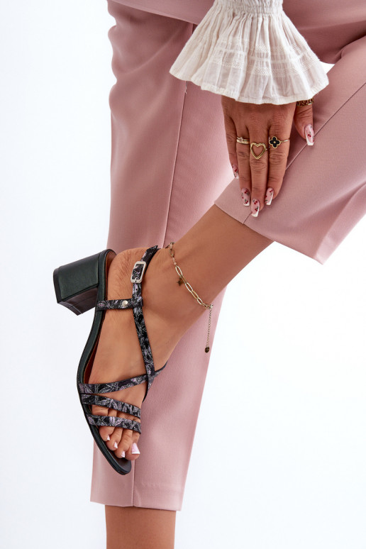 Moteriškos basutės su neaukštais kulniukais Tai turiciejka 06653-09 chaki spalvos Moteriškos basutės su neaukštais kulniukais Tai turiciejka 06653-09 chaki spalvos