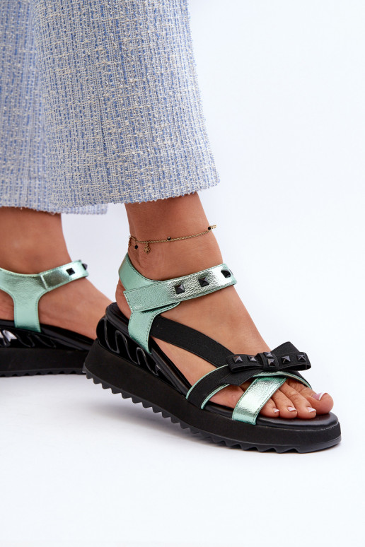 Moteriškos basutės su kaspinais D&A CR956 žalios spalvos Moteriškos basutės su kaspinais D&A CR956 žalios spalvos