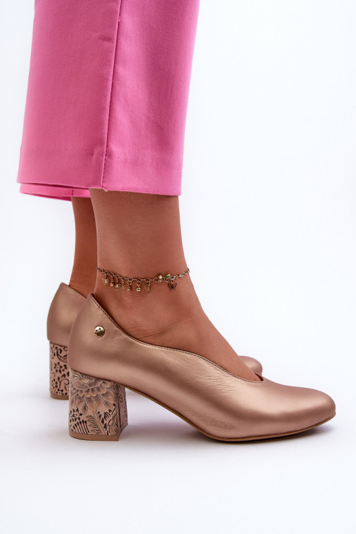 Elegantiško stiliaus Oda Bateliai su kulniukais Tai turiciejka 06422-25 aukso spalvos