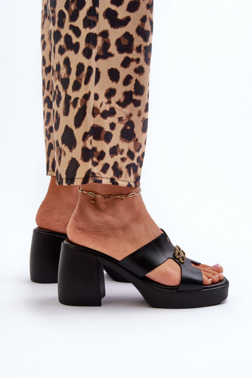 Zazoo 40419 Odinės šlepetės Moteriškas Su išpjovomis Ir Dekoracija juodos spalvos Zazoo 40419 Odinės šlepetės Moteriškas Su išpjovomis Ir Dekoracija juodos spalvos