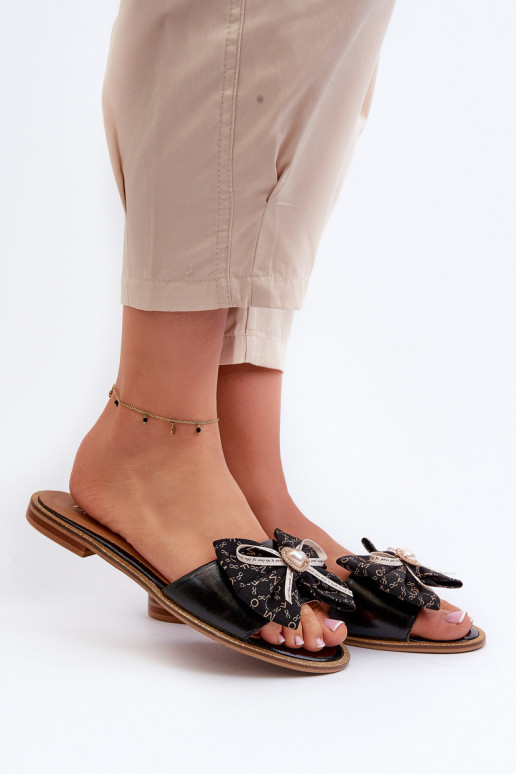 lygiapadžiai Odinės šlepetės Moteriškas su kaspinais Laura Messi 2791 juodos spalvos