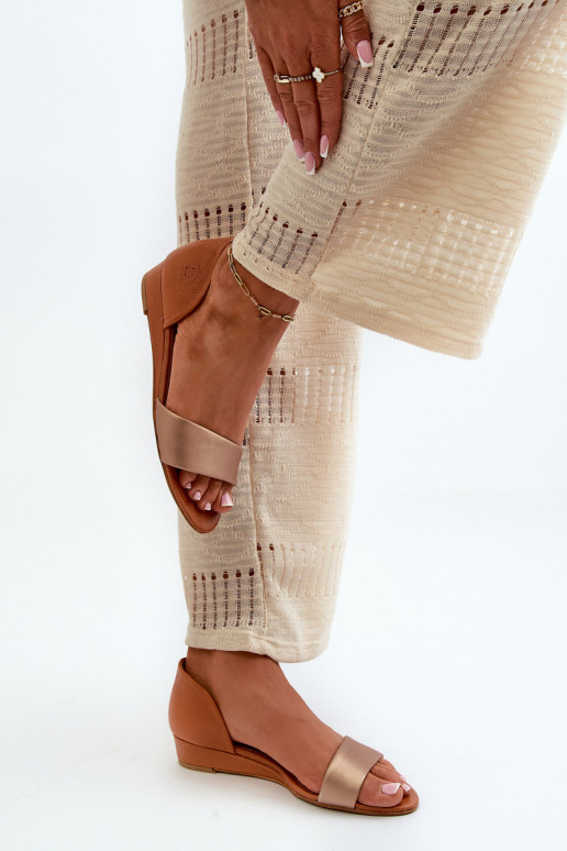 Moteriškos basutės Tai turiciejka 1971-68 rudos-aukso spalvos Moteriškos basutės Tai turiciejka 1971-68 rudos-aukso spalvos