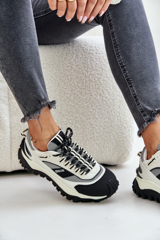 Oda Sneakers modelio batai Moteriškas su platforma Big Star OO274A220 HI-POLY SYSTEM Baltos-juodos spalvos