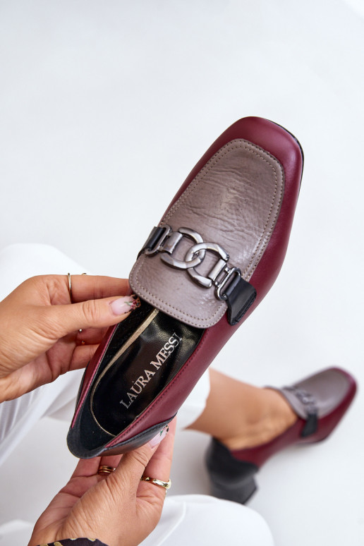 Oda Bateliai su kulniukais su aukso spalvos detalėmis Laura Messi 2861 bordo spalvos