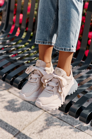 Moteriškas Oda Sneakers modelio batai smėlio spalvos CheBello 4583 2