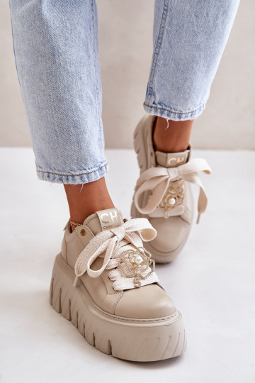 Sneakers modelio batai Moteriškas su madingais masyviais padais su aukso spalvos detalėmis CheBello 4530 smėlio spalvos