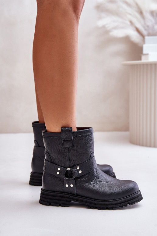 Oda Moteriški aulinukai su plačiais kulniukais LeĮskis 3610 juodos spalvos Oda Moteriški aulinukai su plačiais kulniukais LeĮskis 3610 juodos spalvos