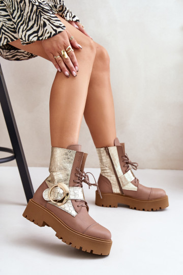 Zazoo 2942 Oda Darbiniai kulkšnies batai su aukso spalvos sagtimis smėlio spalvos