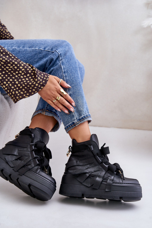 Oda Sneakers modelio batai Moteriškas su platforma CheBello 4561 juodos spalvos Oda Sneakers modelio batai Moteriškas su platforma CheBello 4561 juodos spalvos