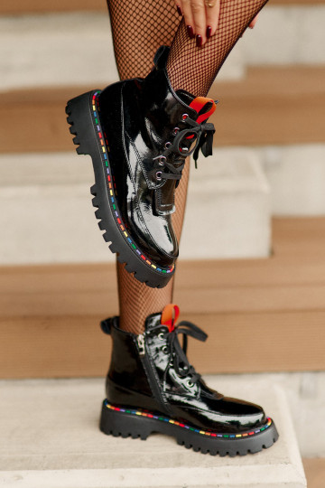 Oda su lako efektu Darbiniai kulkšnies batai Į Pilį juodos spalvos Anafra 2