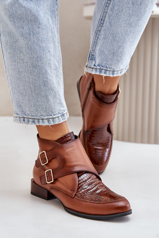 Oda Aulinukai Ant žemo kulno su sagtimis Tai turiciejka 06696-02 rudos spalvos Oda Aulinukai Ant žemo kulno su sagtimis Tai turiciejka 06696-02 rudos spalvos