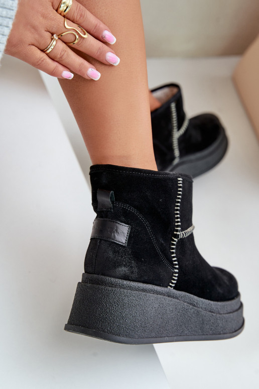 Oda iš zomšos sniego batai Aulinukai su platforma I Koturnie Tai turiciejka 06769-01 juodos spalvos Oda iš zomšos sniego batai Aulinukai su platforma I Koturnie Tai turiciejka 06769-01 juodos spalvos