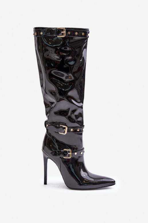 su lako efektu ilgaauliai batai su plonais kulniukais su sagtimis juodos spalvos Emiraethe su lako efektu ilgaauliai batai su plonais kulniukais su sagtimis juodos spalvos Emiraethe