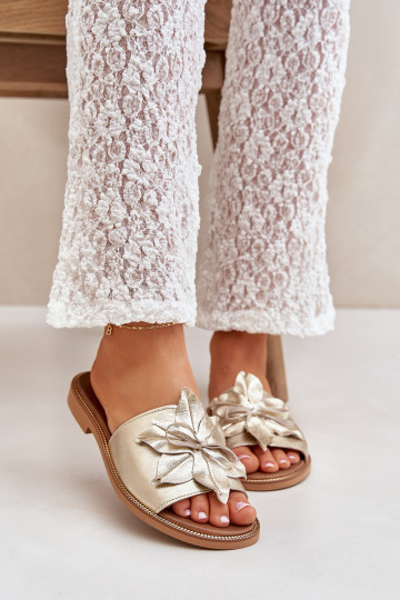 Šlepetės su ornamentais natūralios odos Zazoo 3667 aukso spalvos