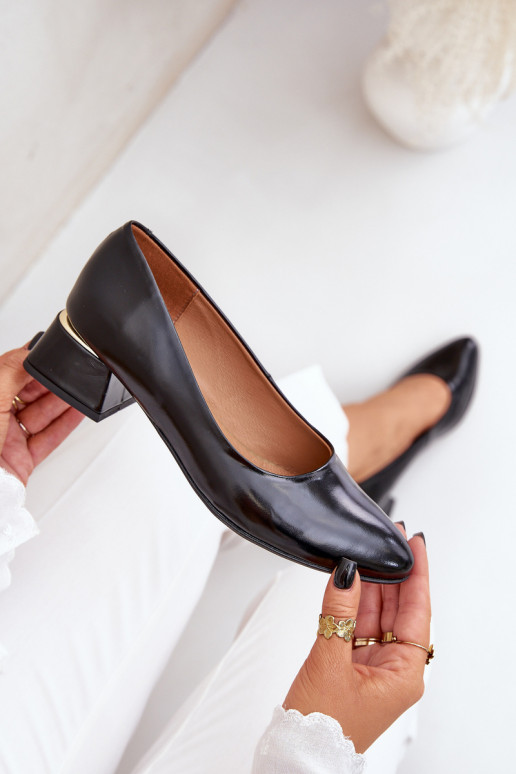 Oda Bateliai LeĮskis 3118 juodos spalvos Oda Bateliai LeĮskis 3118 juodos spalvos