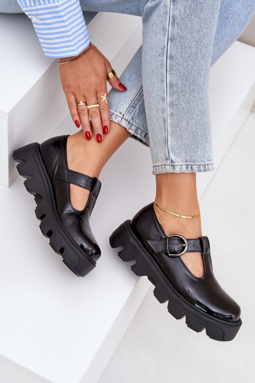 su lako efektu Oda batai su sagtimis Zazoo 20183 juodos spalvos su lako efektu Oda batai su sagtimis Zazoo 20183 juodos spalvos