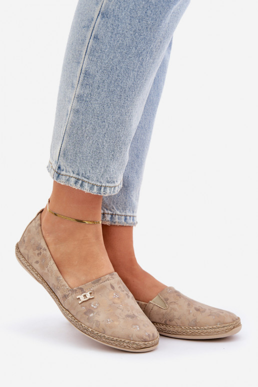 Elegantiško stiliaus Zomšinės espadrilės su gėlytėmis Moteriškas Zazoo 10177 smėlio spalvos