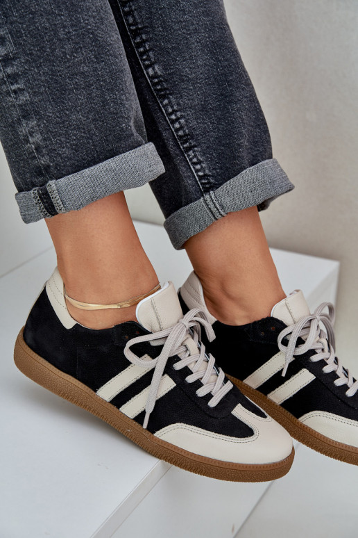 Zazoo N1068 Oda Žemas Sneakers modelio batai Moteriškas juodos spalvos Zazoo N1068 Oda Žemas Sneakers modelio batai Moteriškas juodos spalvos