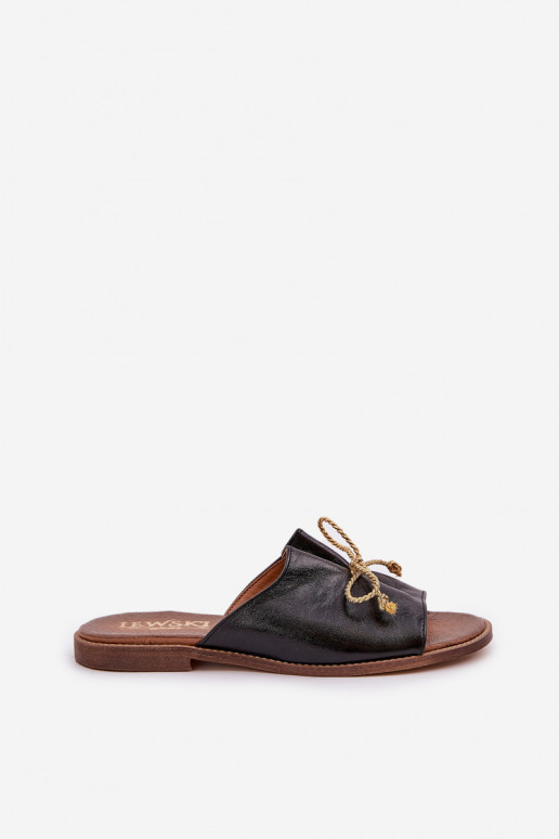 Oda lygiapadžiai Elegantiško stiliaus Šlepetės su kaspinais LeĮskis 3572 juodos spalvos