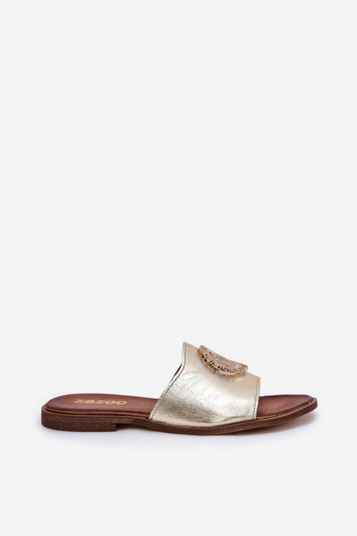 Zazoo 2938 Odinės šlepetės su plačiais kulniukais su ornamentais aukso spalvos Zazoo 2938 Odinės šlepetės su plačiais kulniukais su ornamentais aukso spalvos