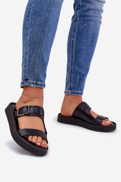 Odinės šlepetės Moteriškas su platforma Zazoo 3024 juodos spalvos Odinės šlepetės Moteriškas su platforma Zazoo 3024 juodos spalvos