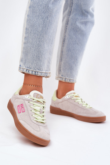Zomšiniai moteriški sportiniai bateliai "Sneakers" D.Franklin DFSH387005 šviesiai baltos spalvos