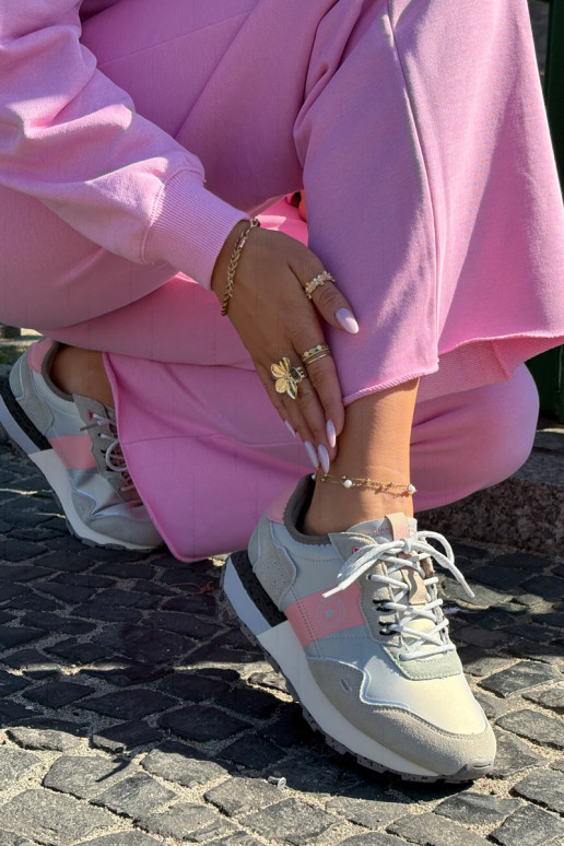 iš zomšos Sneakers modelio batai Moteriškas Big Star RR274243 HI-POLY SYSTEM pilka-rožinės spalvos iš zomšos Sneakers modelio batai Moteriškas Big Star RR274243 HI-POLY SYSTEM pilka-rožinės spalvos