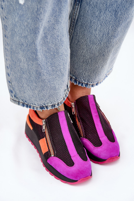 Odiniai Sneakers modelio batai Tai turiciejka 06853-15 juodos spalvos Odiniai Sneakers modelio batai Tai turiciejka 06853-15 juodos spalvos