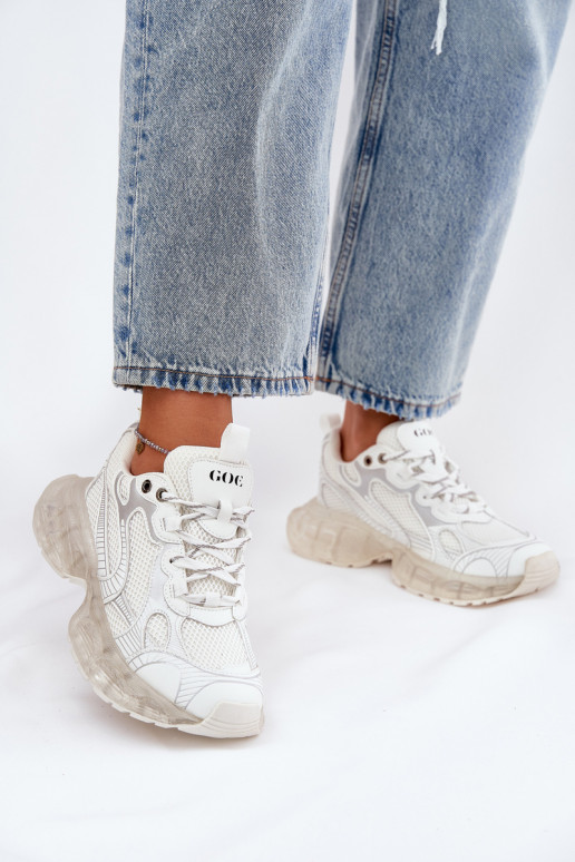 Oda Sneakers modelio batai Moteriškas GOE RR2N4083 smėlio spalvos Oda Sneakers modelio batai Moteriškas GOE RR2N4083 smėlio spalvos