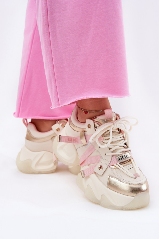 Oda Sneakers modelio batai Moteriškas su madingais masyviais padais GOE RR2N4031 smėlio spalvos