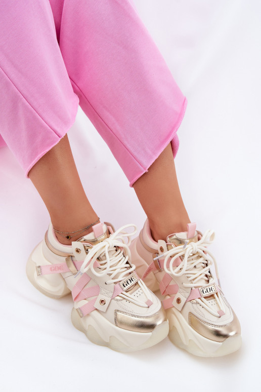 Oda Sneakers modelio batai Moteriškas su madingais masyviais padais GOE RR2N4031 smėlio spalvos