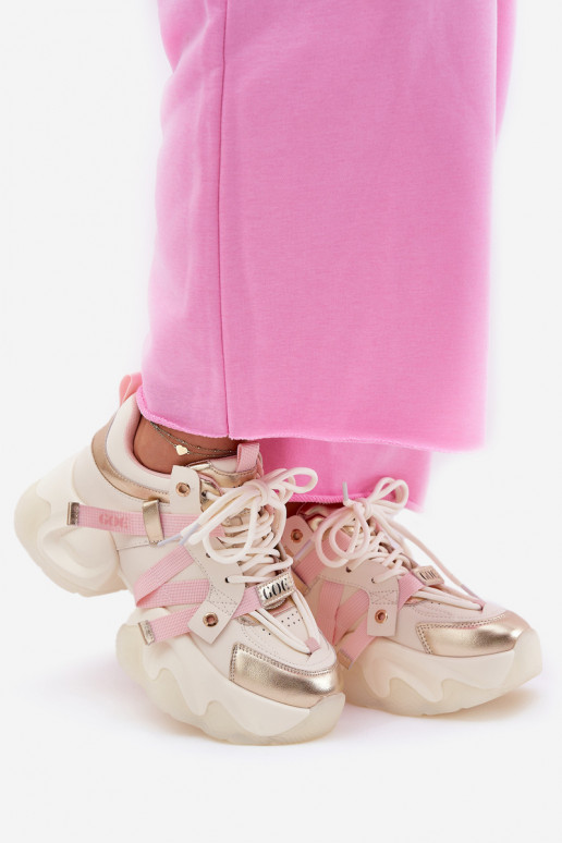 Oda Sneakers modelio batai Moteriškas su madingais masyviais padais GOE RR2N4031 smėlio spalvos