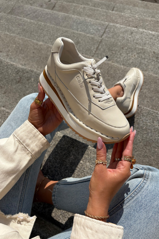 Oda Sneakers modelio batai Moteriškas su platforma Big Star RR274A334 smėlio spalvos Oda Sneakers modelio batai Moteriškas su platforma Big Star RR274A334 smėlio spalvos