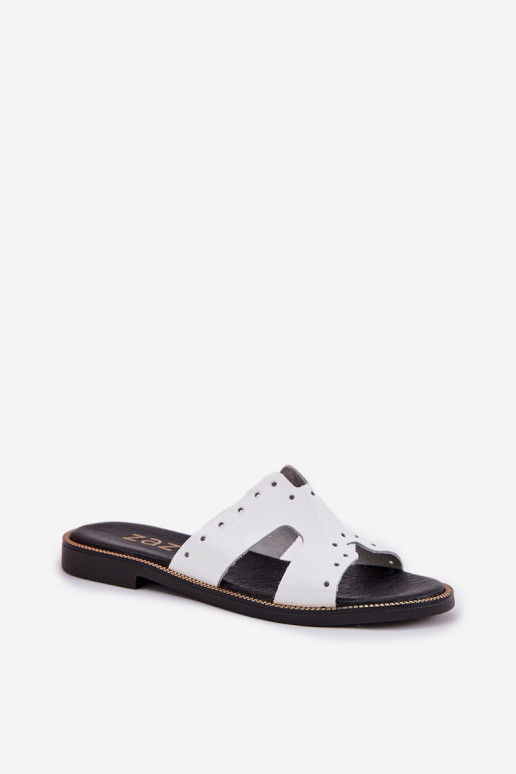 Zazoo 40326 su lako efektu Moteriškas Šlepetės Su dekoratyviniais išpjovomis baltos spalvos Zazoo 40326 su lako efektu Moteriškas Šlepetės Su dekoratyviniais išpjovomis baltos spalvos