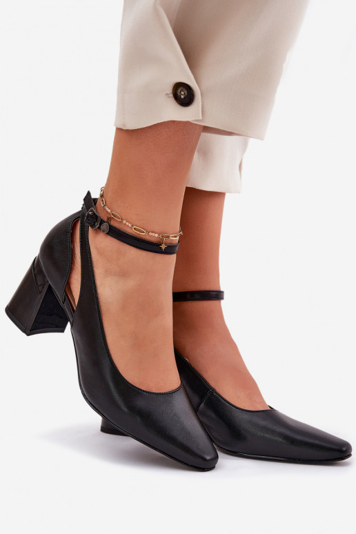 Oda Bateliai su kulniukais Tai turiciejka K6816-01 juodos spalvos