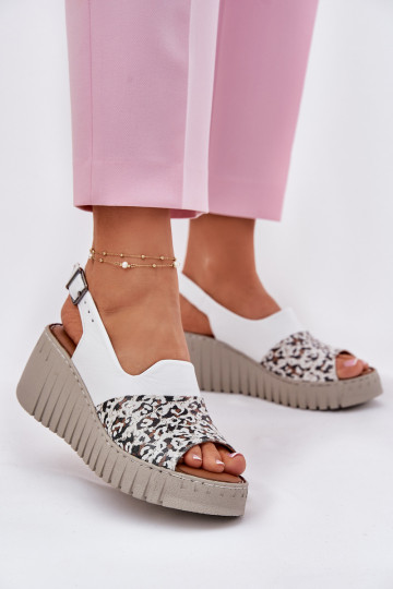 Moteriškos basutėssuĮjungtaturalnej Skóry Ant platformos Artiker 56C0958 baltos spalvos 2