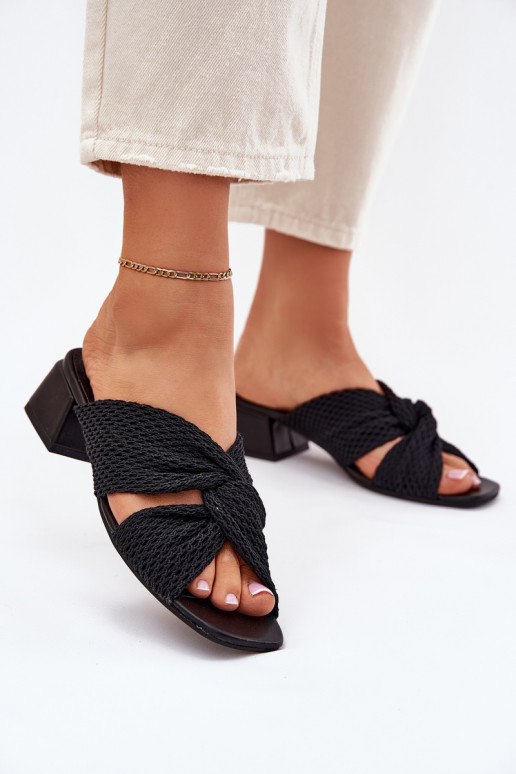 Moteriškos šlepetės Klocke Tai turiciejka 06955-01 juodos spalvos Moteriškos šlepetės Klocke Tai turiciejka 06955-01 juodos spalvos