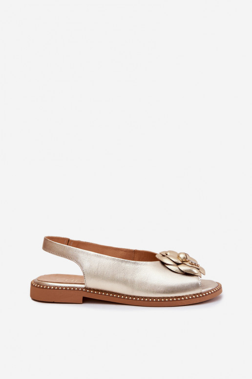 Oda Lygiapadės basutės su ornamentais CheBello 4642 aukso spalvos Oda Lygiapadės basutės su ornamentais CheBello 4642 aukso spalvos