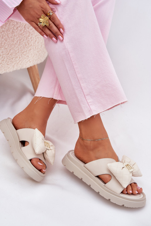 Odinės šlepetės Moteriškas su platforma su kaspinais CheBello 4647 smėlio spalvos Odinės šlepetės Moteriškas su platforma su kaspinais CheBello 4647 smėlio spalvos