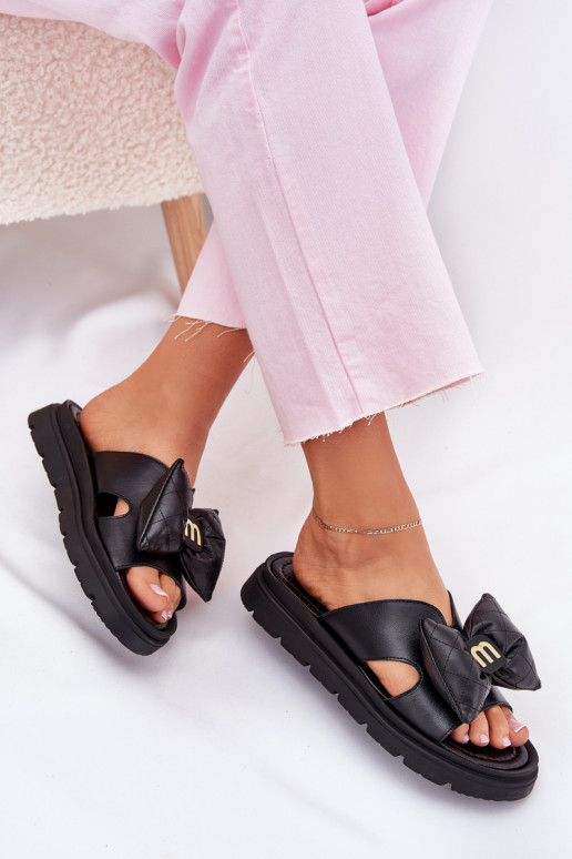 Odinės šlepetės Moteriškas su platforma su kaspinais CheBello 4647 juodos spalvos Odinės šlepetės Moteriškas su platforma su kaspinais CheBello 4647 juodos spalvos