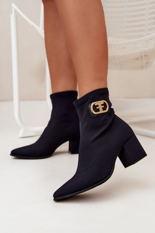 Moteriški aulinukai Ze aukso spalvosm Detalem Zazoo 3128 juodos spalvos Moteriški aulinukai Ze aukso spalvosm Detalem Zazoo 3128 juodos spalvos