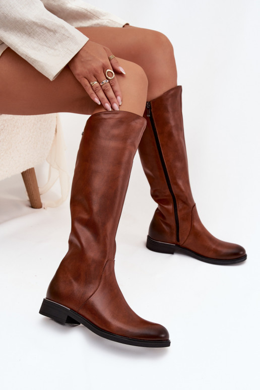 Oda moteriški ilgaauliai batai su plačiais kulniukais pašiltinti Zazoo 70150 rudos spalvos Oda moteriški ilgaauliai batai su plačiais kulniukais pašiltinti Zazoo 70150 rudos spalvos