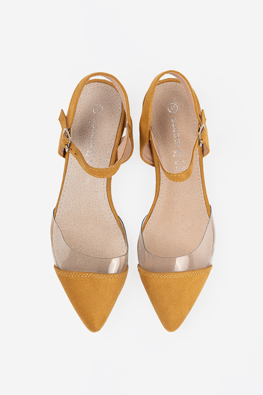 Garstyčių spalvos sandalai z zakrytymi palcami